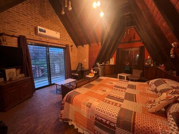 VENTA CASA 4 AMBIENTES DE VICENZO  GRANDE PIÑAR