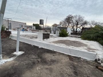 OPORTUNIDAD VENTA 3 DORMI A REFACCIONAR