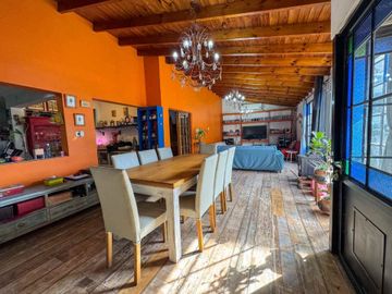 Casa 4 Dormitorios c Pileta Adrogué, Apta Crédito