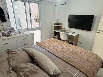 VENTA DEPTO 2 AMB + DEPENDENCIA PERMUTA CASEROS