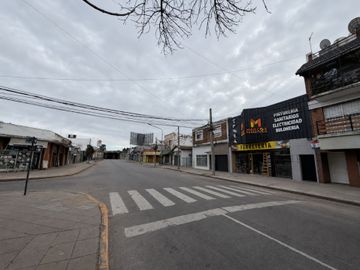 Venta - Local Comercial - Olivos