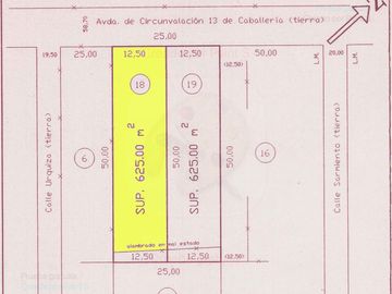 Terreno en Av. 13 de Caballeria Oeste