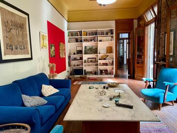 Venta PH tipo casa 4 ambientes, Monserrat Caba.