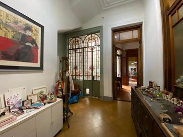 Venta PH tipo casa 4 ambientes, Monserrat Caba.