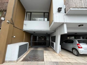 VENTA COCHERA VILLA URQUIZA