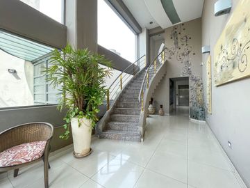Venta Dpto 4 amb de categoría SAN JUSTO