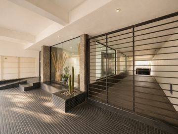 Venta departamento 2 ambientes al frente la perla