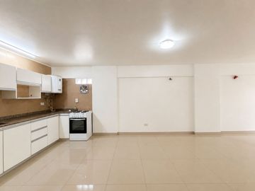 Venta departamento 2 ambientes al frente la perla