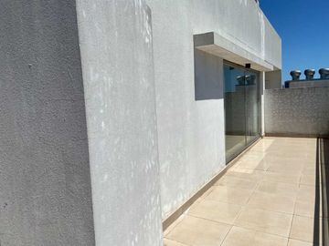 ALQUILER LOFT P/OFICINA O VIVIENDA C/TERRAZA