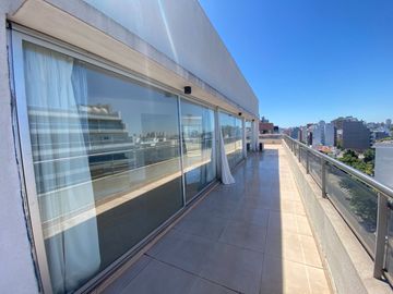 ALQUILER LOFT P/OFICINA O VIVIENDA C/TERRAZA