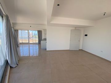 ALQUILER LOFT P/OFICINA O VIVIENDA C/TERRAZA