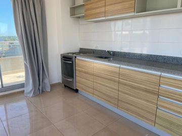 ALQUILER LOFT P/OFICINA O VIVIENDA C/TERRAZA