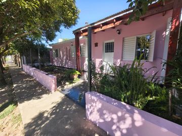 CASA 2 DORM CON COCHERA LICEO 3RA SECCION