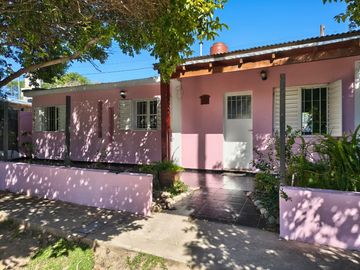 CASA 2 DORM CON COCHERA LICEO 3RA SECCION