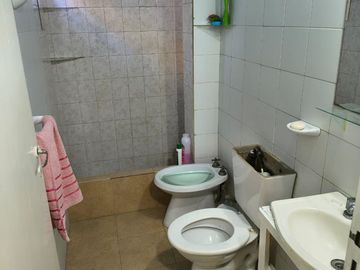 CASA 2 DORM CON COCHERA LICEO 3RA SECCION