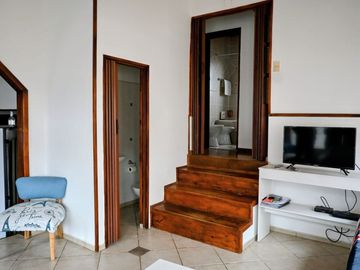 Casa con 2 Departamentos