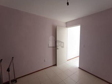 Casa en condominio en venta en Colonial del Lago, Nicolás Romero, México