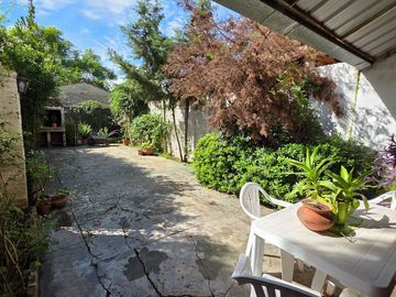 VENTA PH 4 AMBIENTES COCHERA PATIO PILAR CENTRO