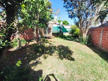 Venta Casa Villa Alemania Amplio Jardín Cochera