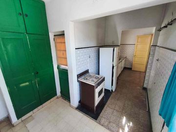 Venta Casa Villa Alemania Amplio Jardín Cochera