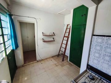 Venta Casa Villa Alemania Amplio Jardín Cochera
