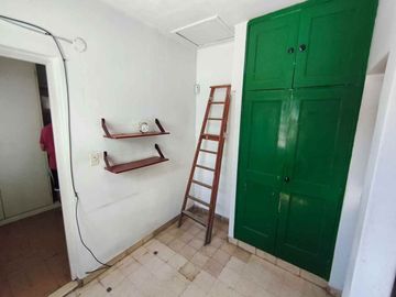 Venta Casa Villa Alemania Amplio Jardín Cochera