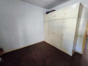 Venta Casa Villa Alemania Amplio Jardín Cochera