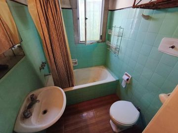Venta Casa Villa Alemania Amplio Jardín Cochera