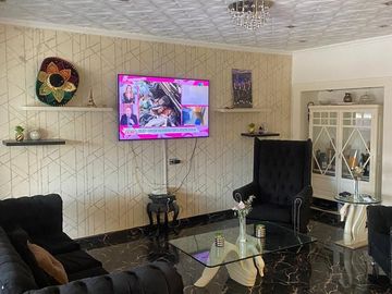 Venta local 260mtrs. Con 2 departamentos