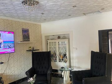 Venta local 260mtrs. Con 2 departamentos
