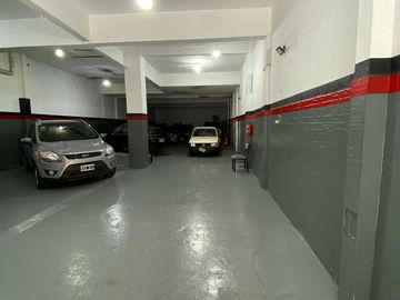 Venta local 260mtrs. Con 2 departamentos
