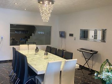 Venta local 260mtrs. Con 2 departamentos