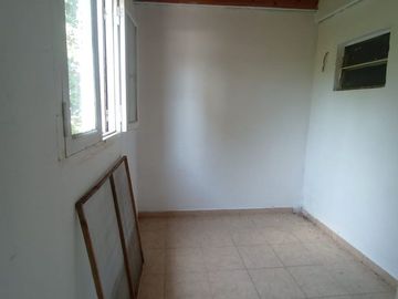 VENTA PH 3 AMBIENTES CASEROS EN 2 PLANTAS C/PATIO