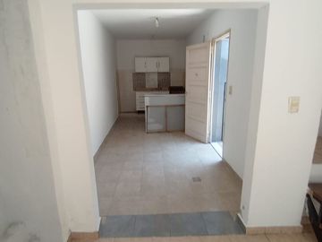 VENTA PH 3 AMBIENTES CASEROS EN 2 PLANTAS C/PATIO