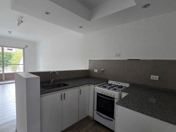 VENTA DEPARTAMENTO 2 AMB AL FRENTE