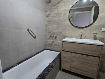 VENTA DEPARTAMENTO 2 AMB AL FRENTE