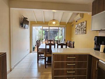 TRIPLEX en venta B. de Irigoyen 3100 3/4 dorm IMPECABLE