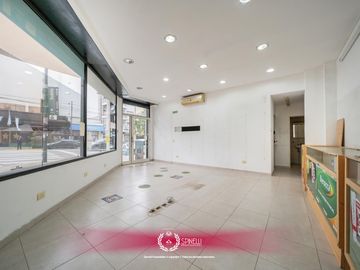 Alquiler local comercial 65M² en Caballito apto múltiples rubros vistosa esquina sin expensas