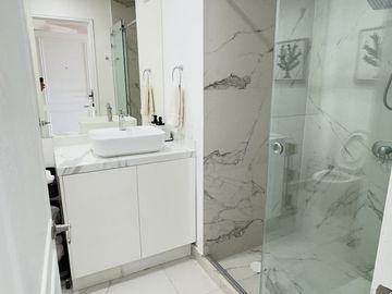Departamento en Venta Bay View Grand Marina Vallarta,1 recamara, vista al mar