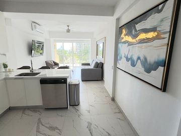 Departamento en Venta Bay View Grand Marina Vallarta,1 recamara, vista al mar