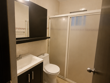 DEPTO. AMUEBLADO  RENTA FUENTES DEL VALLE 2R 100 m2