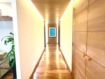 * OPORTUNIDAD**  MAGNÍFICO DEPARTAMENTO CON BALCÓN Y VISTA ESPECTACULAR