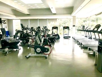 * OPORTUNIDAD**  MAGNÍFICO DEPARTAMENTO CON BALCÓN Y VISTA ESPECTACULAR