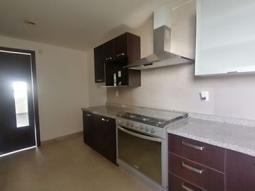VENTA DEPARTAMENTO SENDERO SANTA FE