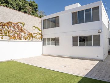 CASA EN VENTA EN ARBOLEDAS