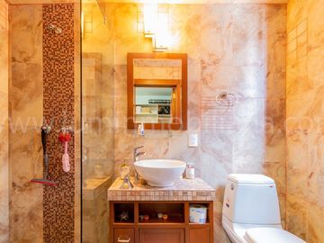 VENTA DE CASA EN FUENTES DEL PEDREGAL 800M2