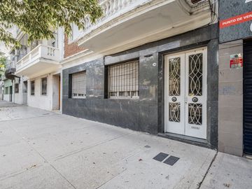 Venta Parque Chacabuco PH 4 Ambientes Reciclado
