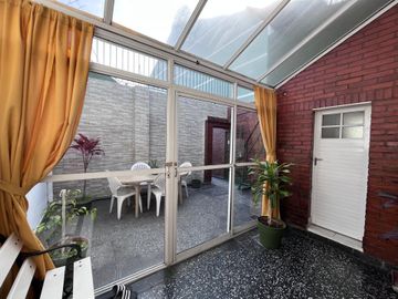 Casa 3 amb. con Quincho Apto Crédito - Gerli Lanús