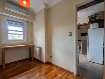 Venta Departamento 3 amb con Balcon y escritorio
