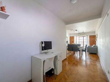 Venta Departamento 3 amb con Balcon y escritorio